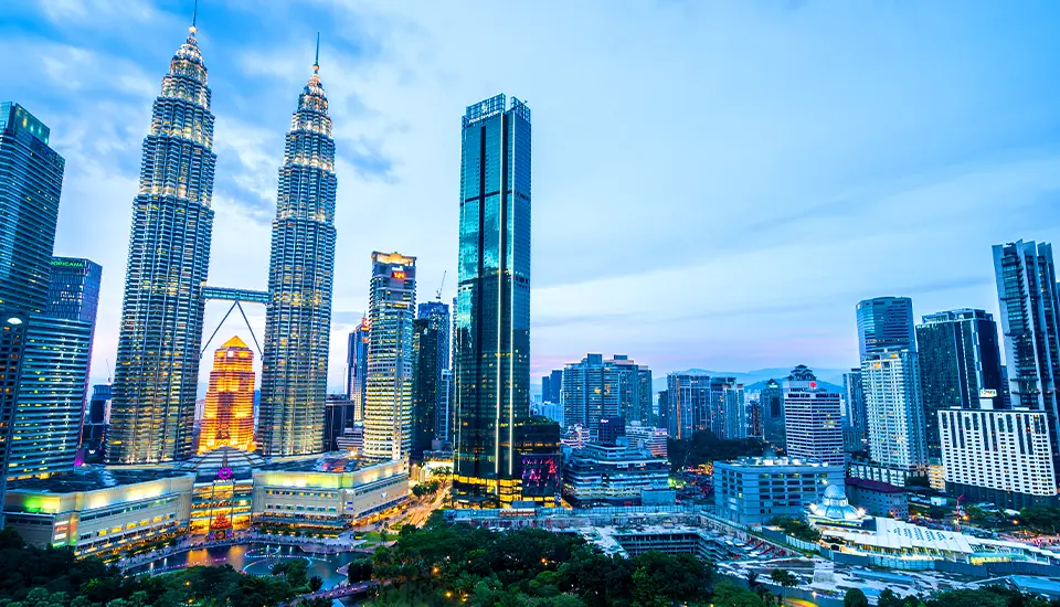 تور کوالالامپور + سنگاپور 7 شب و 8 روز زمستان 1403